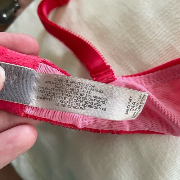 Victorias Secret 34A Bra Red Pink Lace Padded Push Up Balconette Underwire Bows - Picture 9 of 9